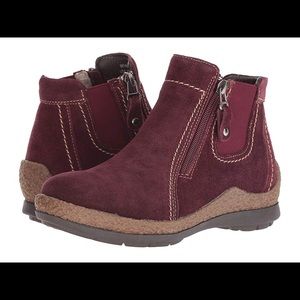 Propet Doretta ankle boots 8.5W worn once!
